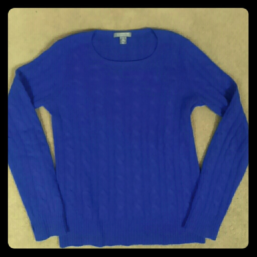 Blue cashmere sweater